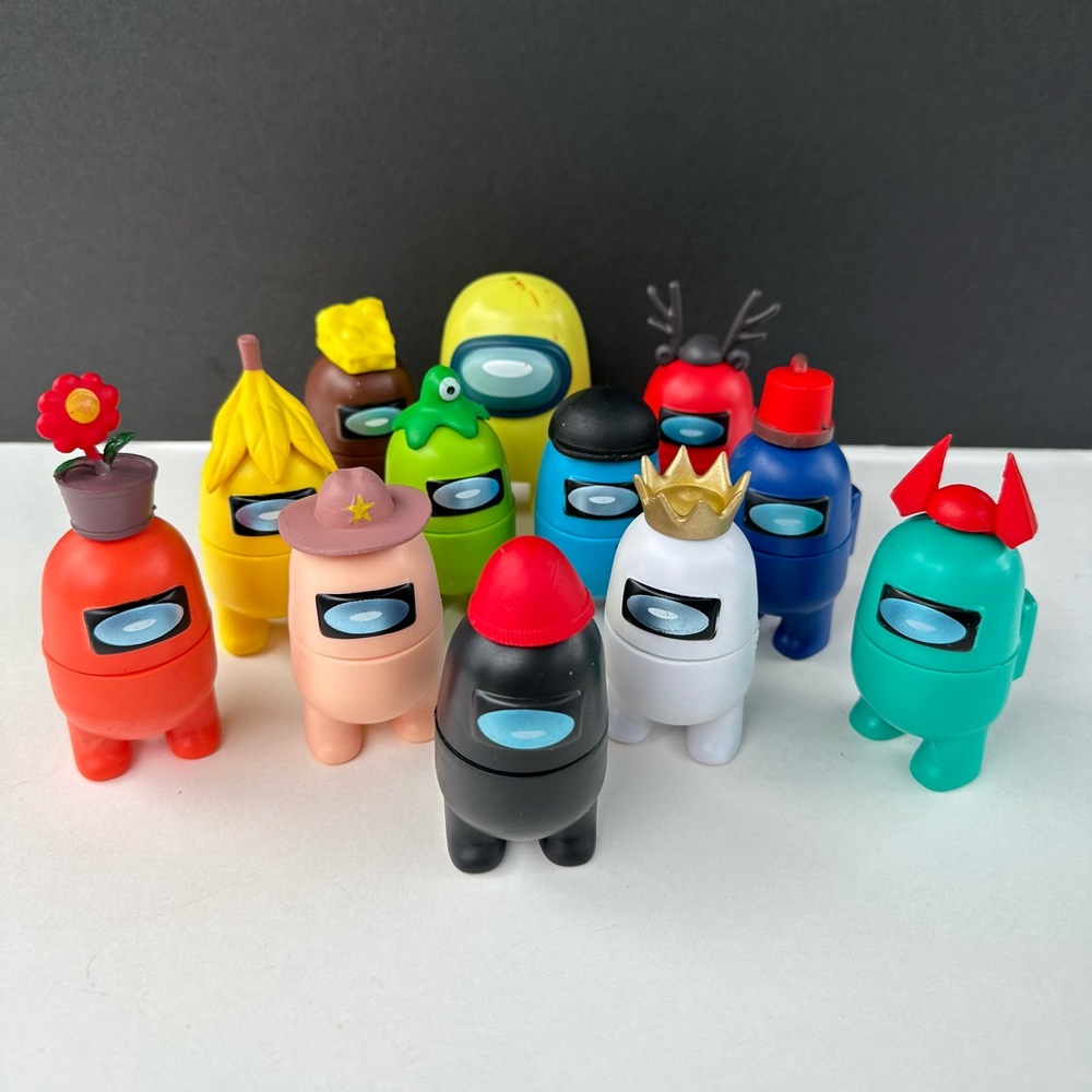 AMONG US Figures/Toys, 12 Piece Lot